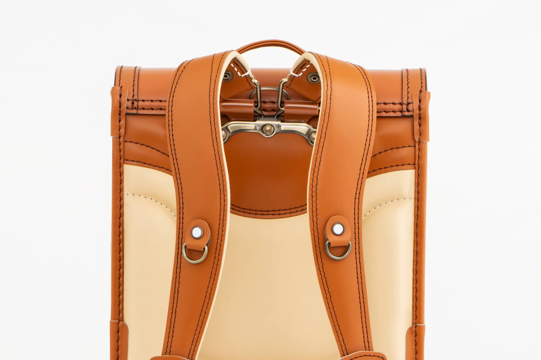 下がるループ金具で安心