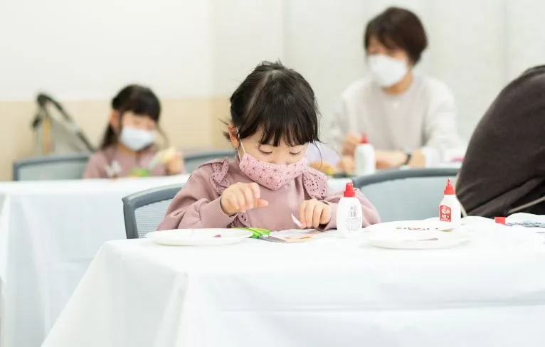 革小物をつくるモノづくりワークショップなど