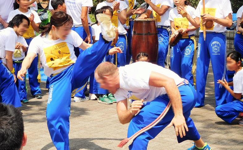 ダシキに浴衣、サンバも盆踊りも!色んな夏祭りに行ってみよう!
