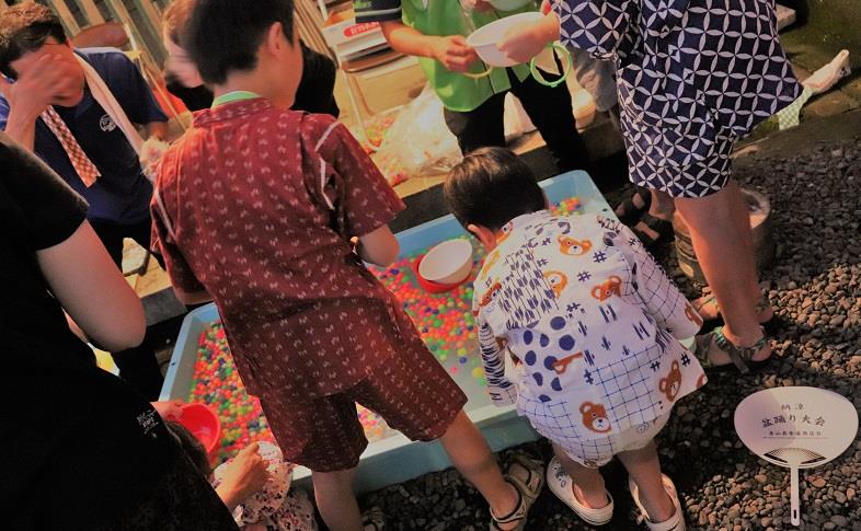 ダシキに浴衣、サンバも盆踊りも!色んな夏祭りに行ってみよう!