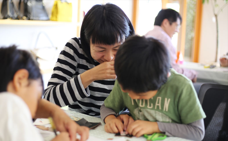 笑顔が光るご家族