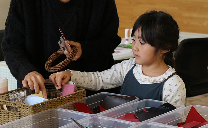 お母様と革選び