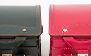 ランドセルの素材は3種類？人工・牛革・コードバンの特徴を紹介