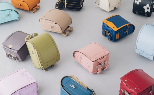 色とりどりのランドセル