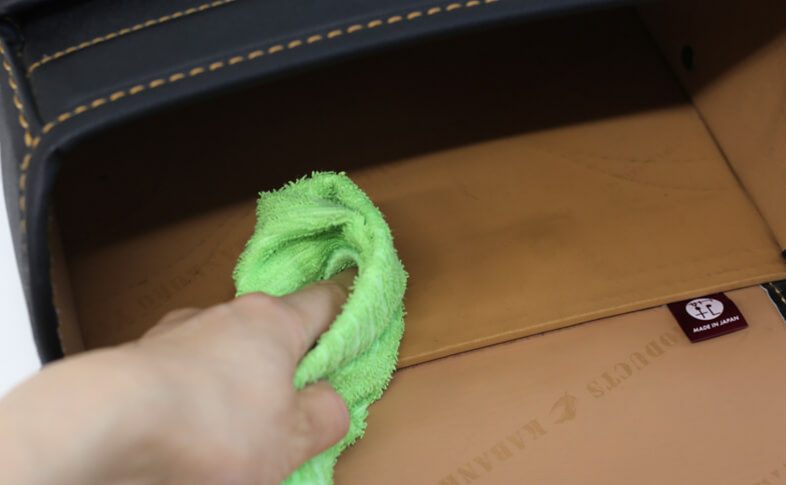 ランドセル　内装お手入れ